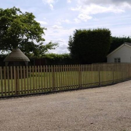 Haughley The Oaks, Luxury 2 Bedroom Cottage In A Peaceful Location מראה חיצוני תמונה